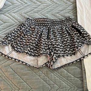 Lululemon short